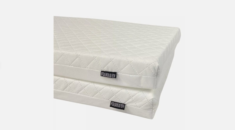 Cot Bed Mattress 140x70cm Hypoallergenic & Breathable with Removable Cover - Image 4